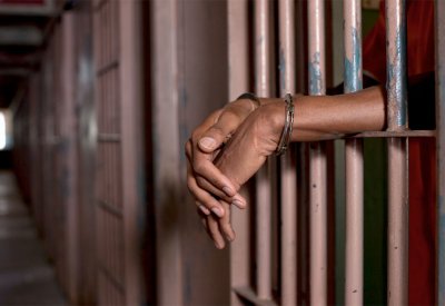 حكم مشدد على أم قتلت ابنها بطريقة بشعة