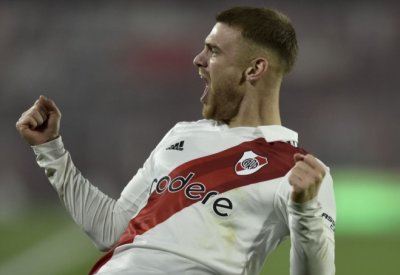 ريفر بليت يتوج بلقبه الثامن والثلاثين في الدوري الأرجنتيني