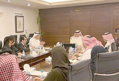 نائب وزير التعليم للجامعات والبحث والابتكار السعودي يستقبل رئيس جامعة البحرين للتكنولوجيا والوفد المرافق