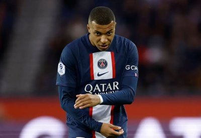 مبابي يهدد أندية الدوري الفرنسي بخسائر مالية كبيرة