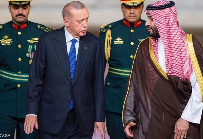 أردوغان يصل إلى السعودية في زيارة رسمية
