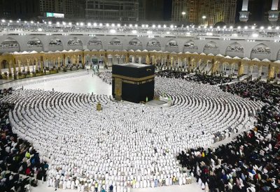 دعوة من السعوديين لأصدقائهم.. 4 مزايا لتأشيرة الزيارة الشخصية