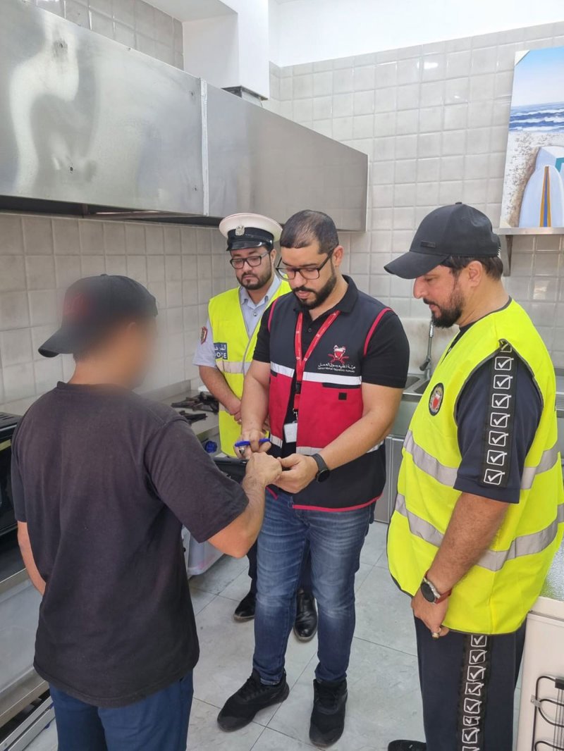 "سوق العمل" تنفذ حملة تفتيشية مشتركة مع "الجوازات" و"شرطة الجنوبية"