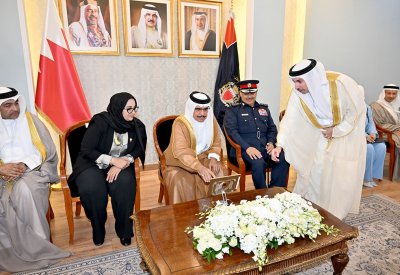 وزير الداخلية يشهد تدشين مشروع المدن الصحية بمحافظة العاصمة ويؤكد على استدامة البرامج التطويرية واستخدام الأنظمة الذكية