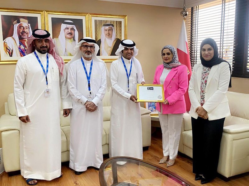 الأمين العام لمجلس التعليم العالي تستقبل رئيس جامعة المملكة