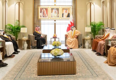 وزير المالية يلتقي الرئيس التنفيذي للصندوق السعودي للتنمية