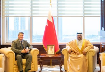 وزير المالية يستقبل السفير البريطاني بمناسبة انتهاء فترة عمله 