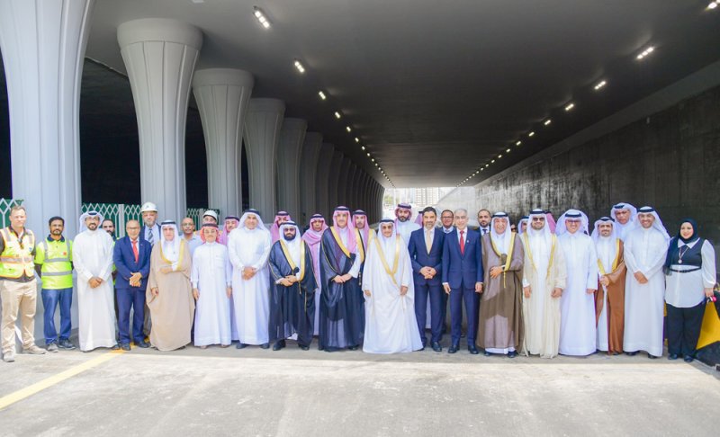 المضي في خطط رفع مستويات البنية التحتية وتسريع وتيرة الإنجاز لدعم التنمية الشاملة وأبعادها المختلفة