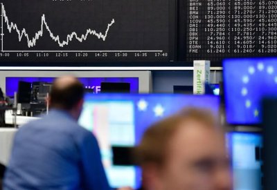أسهم أوروبا ترتفع قبيل قرار المركزي الأوروبي