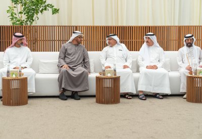 سمو ولي العهد رئيس مجلس الوزراء يقدم واجب العزاء إلى رئيس دولة الإمارات بوفاة سمو الشيخ سعيد بن زايد آل نهيان