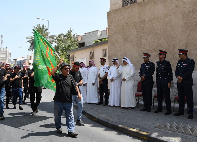 محافظ المحرق يهنئ بنجاح موسم عاشوراء
