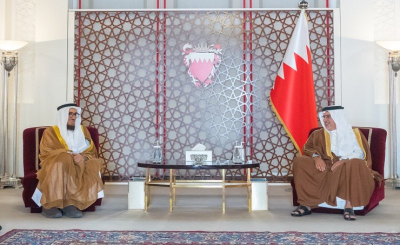 سمو ولي العهد رئيس مجلس الوزراء ينوّه بدور بعثة مملكة البحرين للحج