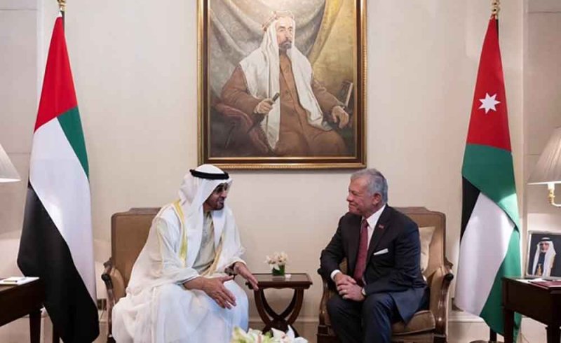 رئيس دولة الإمارات وملك الأردن يبحثان علاقات البلدين والتطورات في المنطقة