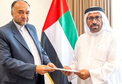 رئيس دولة الإمارات يتلقى دعوة رئيسي لزيارة إيران