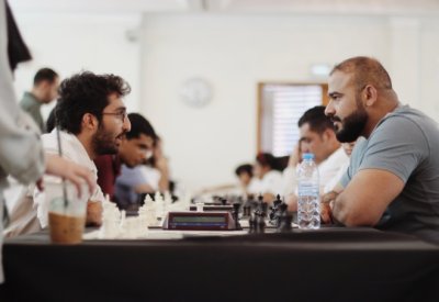 انطلاق أولى بطولات تصفيات البحرين للشطرنج الخاطف والسريع للعام 2023