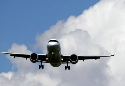 إغلاق المجال الجوي في النيجر ضربة لشركات الطيران