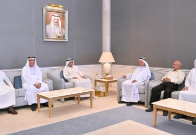سمو الشيخ محمد بن مبارك آل خليفة يستقبل عائلة الشكر