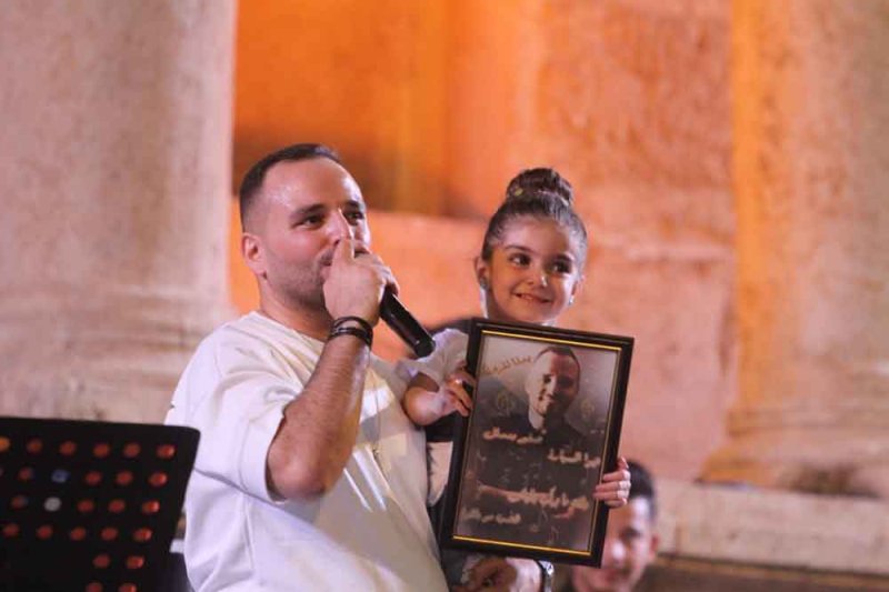 حشد جماهيري أسطوري يزف عيسى السقار نجماً لـ"مهرجان جرش"