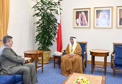 سمو الشيخ محمد بن مبارك آل خليفة يستقبل سفير المملكة المتحدة