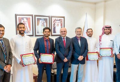 طلبة البحرين للتكنولوجيا يحصدون المرتبة الأولى والثانية بالمعرض الافتراضي الدولي للمنتجات المبتكرة (INVIDE 202) بماليزيا