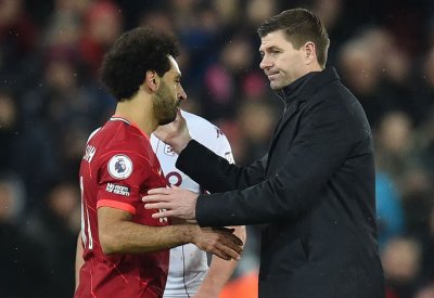 جيرارد يكشف رأيه بفكرة انتقال محمد صلاح إلى نادي الاتفاق