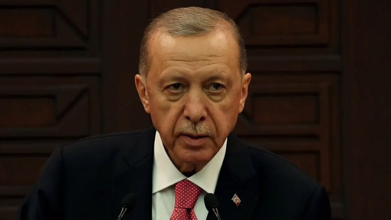 أردوغان: حل مسألة تصدير الحبوب مرهون بالتزام الغرب بتعهداته