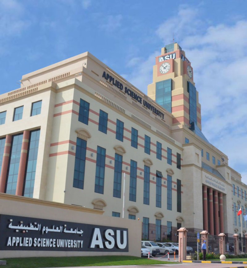 كلية الهندسة في جامعة العلوم التطبيقية رؤية مستقبلية لتنويع الاختصاصات في سوق العمل