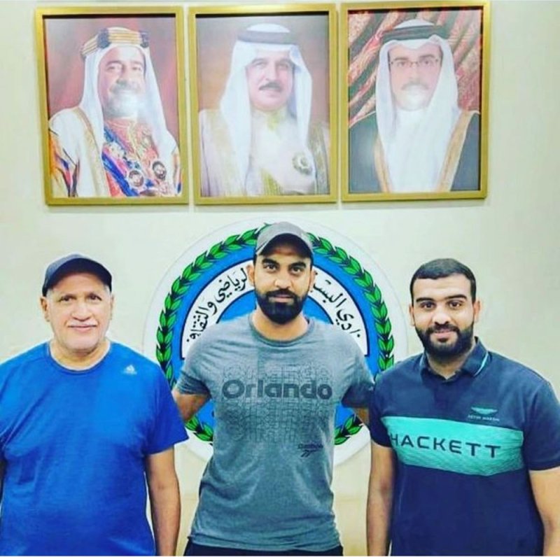 يوسف سيف ينتقل لطائرة البسيتين