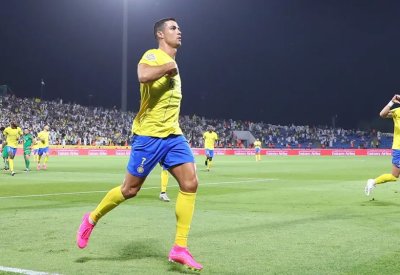 رونالدو يكسر صمود الشرطة ويطير بالنصر إلى النهائي