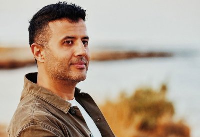 حمزة نمرة يبدأ جولة ألبوم "رايق" من واشنطن وباريس