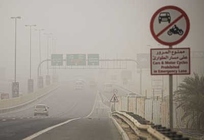 مع بداية مغبرة.. البحرين تدخل أياماً حارة ورطوبة مرتفعة
