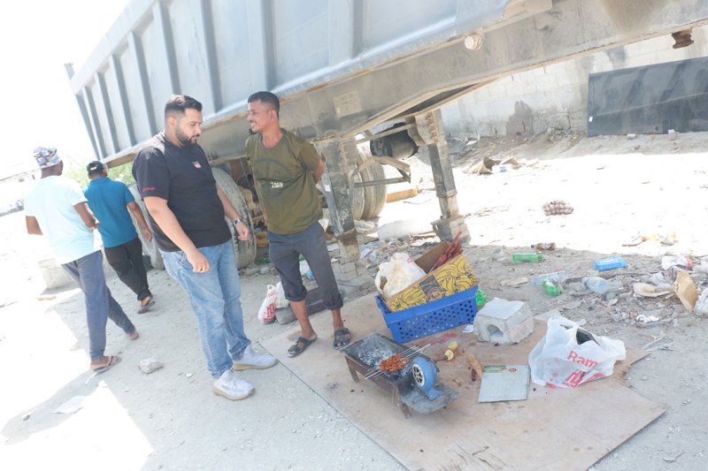 بالصور: بلدية الجنوبية ترصد عدة مخالفات في حملة تفتيشية على الباعة الجائلين بالرفاع