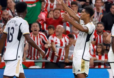 ريال مدريد يفتتح موسمه بثنائية بلباو