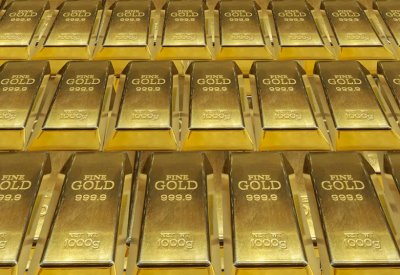 خبراء يتوقعون تجاوز الذهب حاجز الـ2500 دولار قريباً