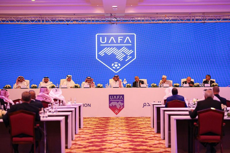 الزعبي يشارك في "عمومية" الاتحاد العربي لكرة القدم