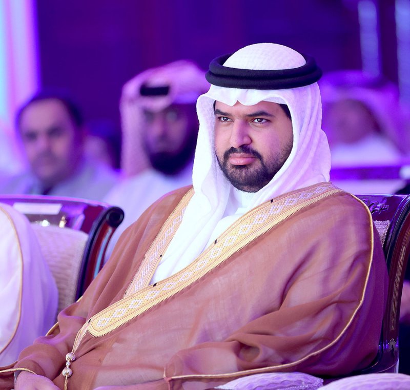 سمو الشيخ عيسى بن علي: إنشاء قاعدة شبابية من الكفاءات القادرة على تولّي المسؤولية القيادية