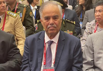 وزير شؤون الدفاع يشارك في فعاليات المنتدى العسكري التقني الدولي