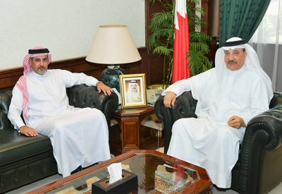 وزير العمل يشيد بمساهمة الشركات الخاصة في استقطاب وتأهيل المواطنين 