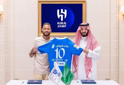 ديكو: برشلونة تفاوض مع نيمار.. وعودته كانت "مستحيلة"