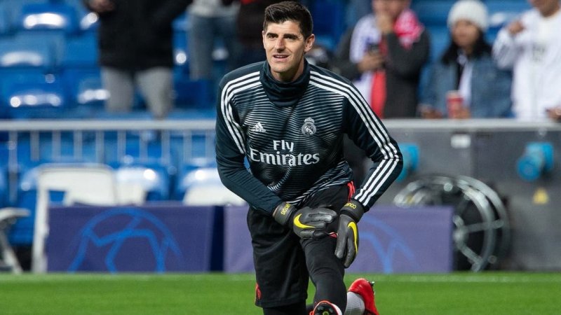 عملية جراحية "ناجحة" لحارس ريال مدريد كورتوا
