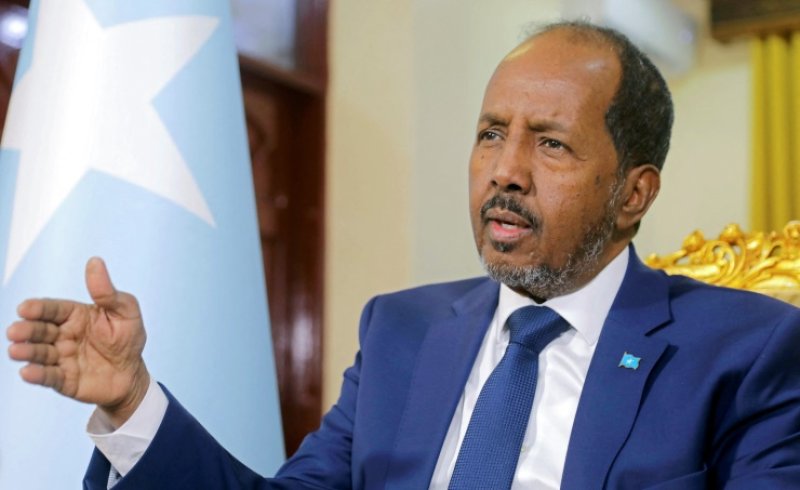 الرئيس الصومالي يؤكد مواصلة مساعيه لتحرير بلاده من الإرهاب ومحاربة الفساد