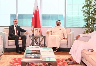 فخرو يؤكد حرص الحكومة على تطوير العلاقات الاقتصادية والاستثمارية بين البحرين وألمانيا