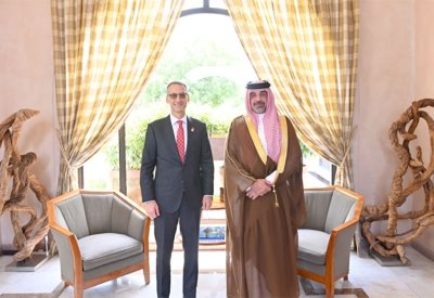 سمو الشيخ عبدالله بن حمد آل خليفة يستقبل سفير الولايات المتحدة الأمريكية