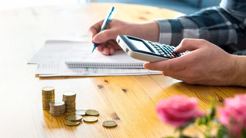 كيف تحمي نفسك من الصدمات المالية المفاجئة؟