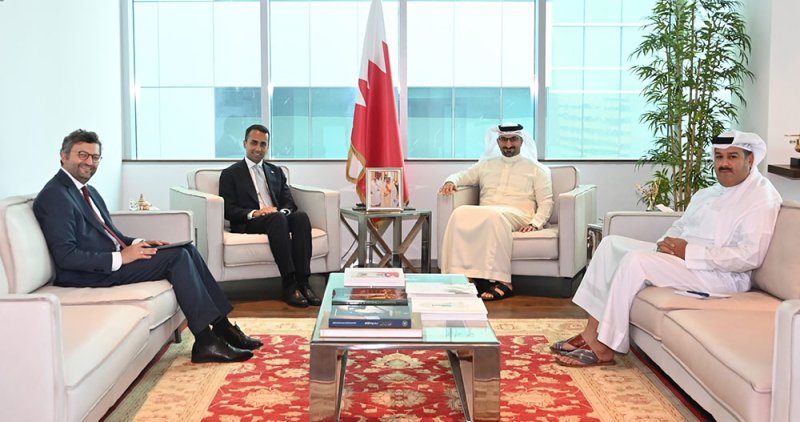 وزير الصناعة والتجارة يستقبل الممثل الخاص للاتحاد الأوروبي لمنطقة الخليج