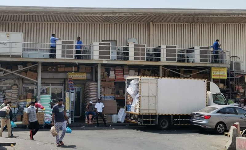 إعادة تأهيل المكيفات في سوق المنامة المركزي