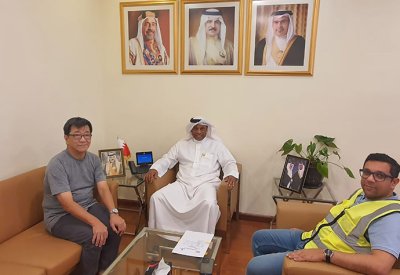 وكيل "الزراعة" يبحث مع خبير ياباني سبل النهوض بزراعة القرم في البحرين