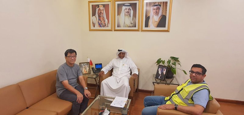 وكيل "الزراعة" يبحث مع خبير ياباني سبل النهوض بزراعة القرم في البحرين