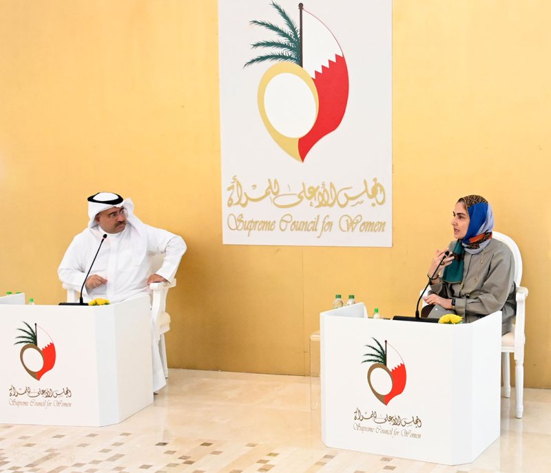 الأنصاري: الشباب البحريني هم الرهان الرابح لحاضر ومستقبل البحرين