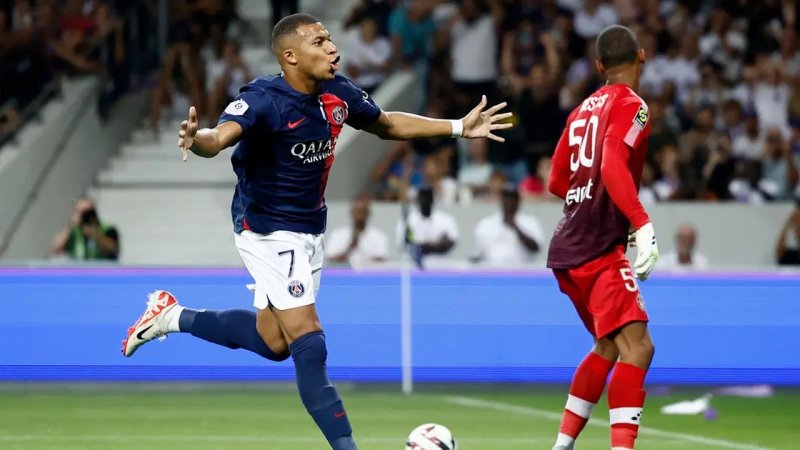 صدمة.. مبابي "يصفع" ريال مدريد ويجدد عقده مع باريس